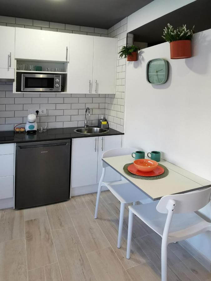 Estudios Placeta Dels Bous - Plaza Constitucion Apartment *